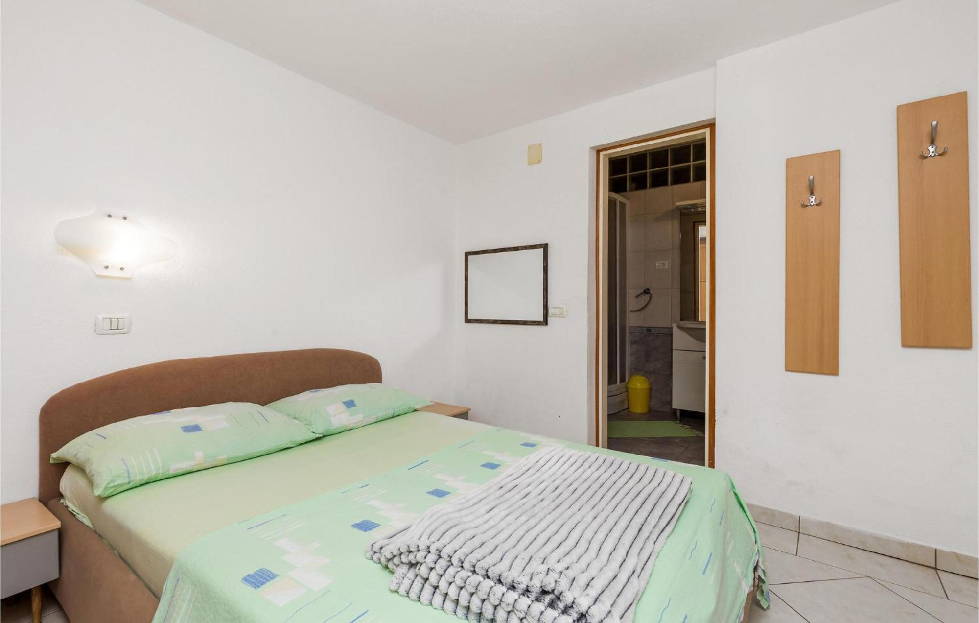 Beach Front Apartment In Punta Kriza With Kitchen Luaran gambar